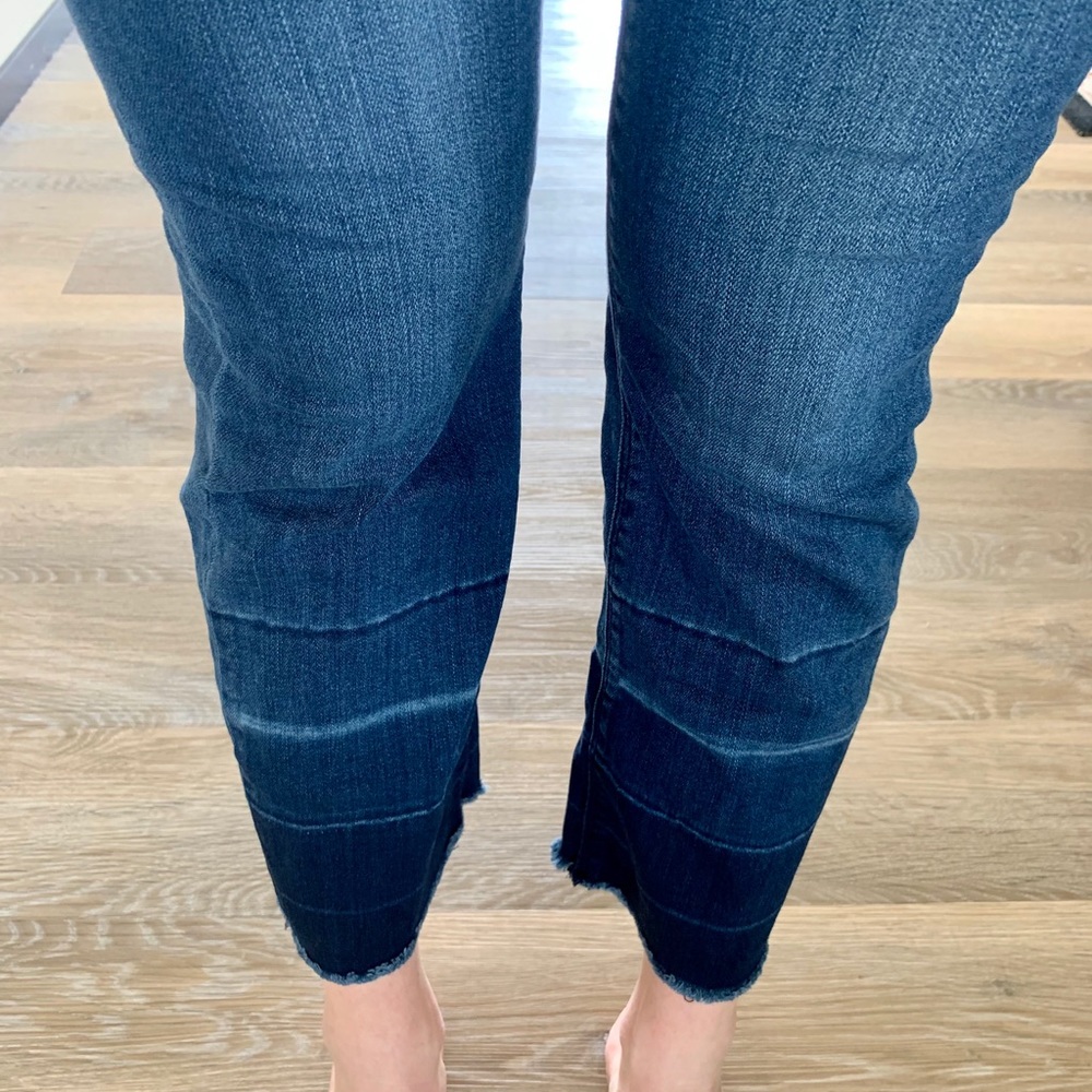 Unpublished stretch jeans